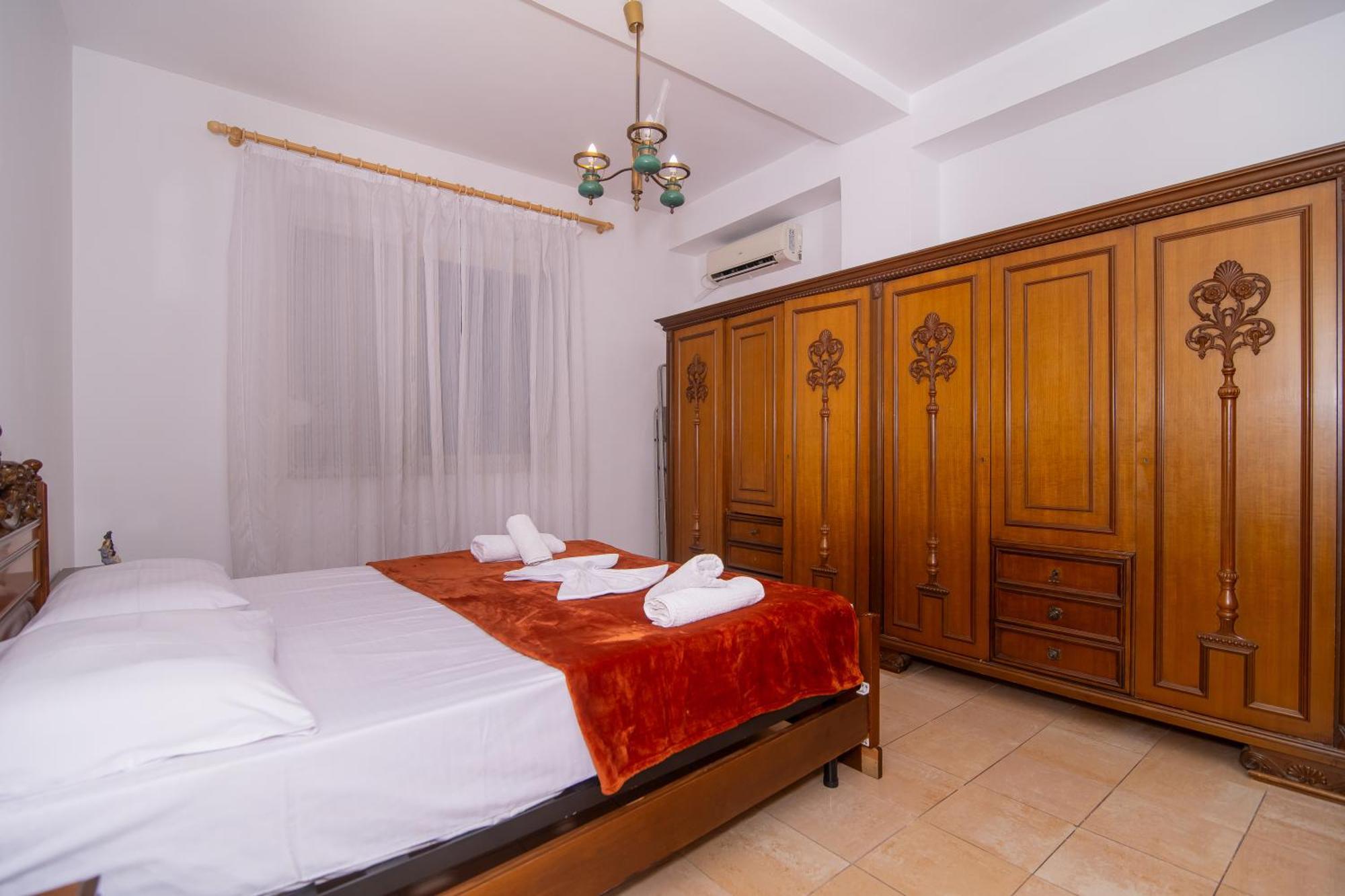 Vintage Blloku Apartment ติรานา ภายนอก รูปภาพ